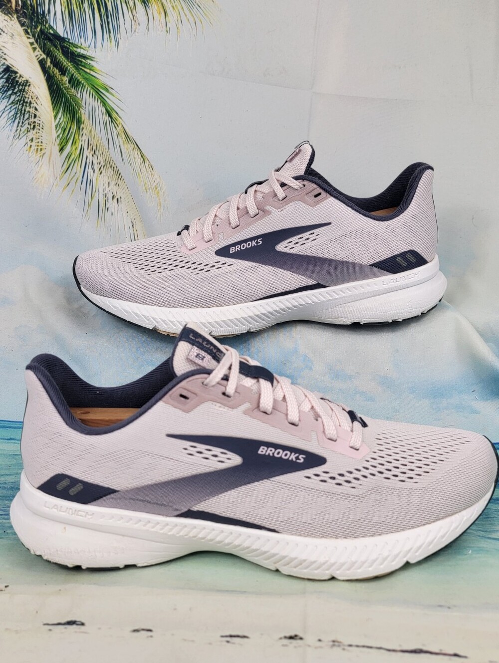 Brooks Launch 8 Womens 10 Light Pink
